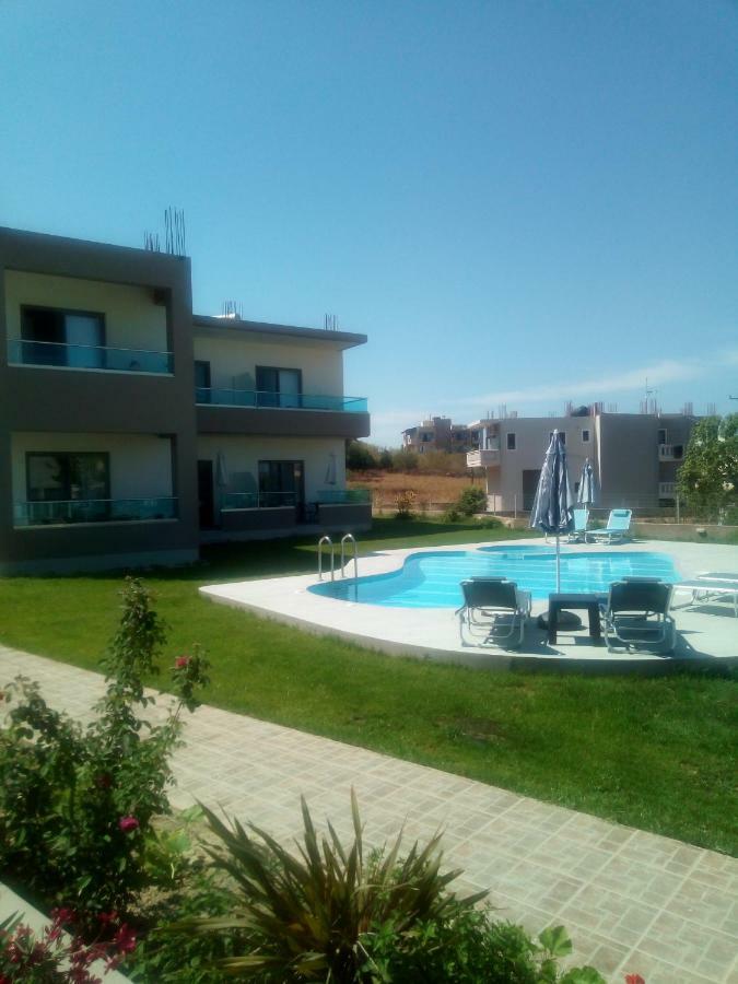 Efrilias Studios & Apartments Kíssamos Exteriér fotografie